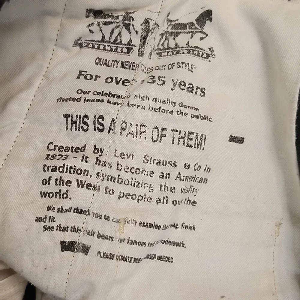 Levi's Classic Black Mens Cargo Pants - Picture 12 of 16